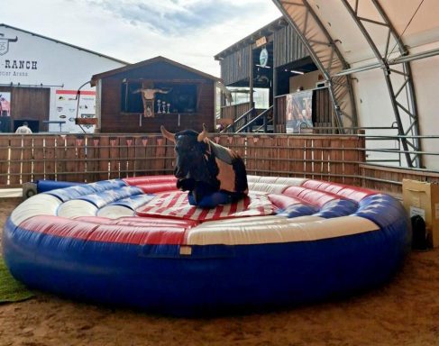 American Bullriding mieten in Jena, Thüringen